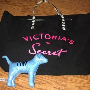 VS tote and pink dog!